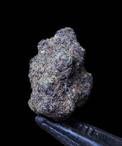 Blackberry Cannabis: Sweet Berry Flavor & Relaxing Effects